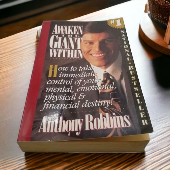 Anthony Robbins 1992 Awaken The Giant Within by Simon & Schuster Paperback Book - Picture 1 of 8